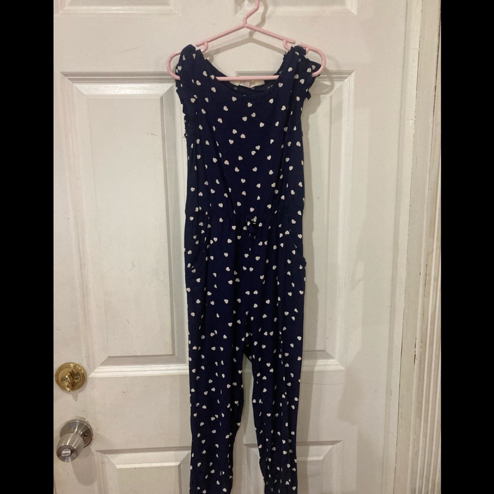 H&M’s girls navy and white heart jumper size 5/6.